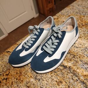 Clarks Dashlite LO Blue White Lace Up Sneakers 61477736 Women's Sz US 8.5M